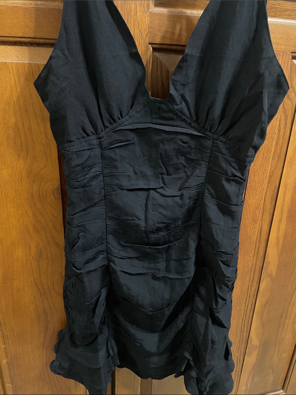 Sky to Moon Black Ruched V-Neck ruffled mini dress Sz.M back zipper shoulder tie